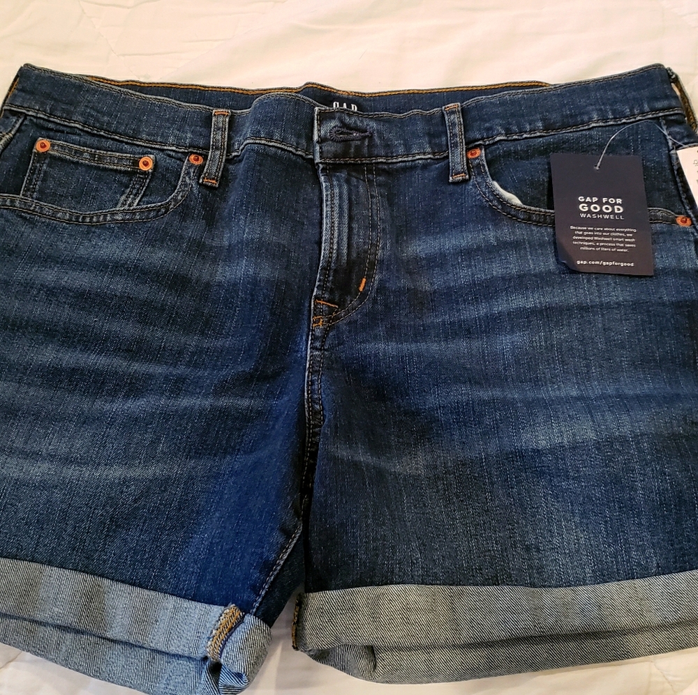 Gap jean shorts Size 12
